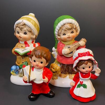 Lot 394: Napcoware Vintage Christmas