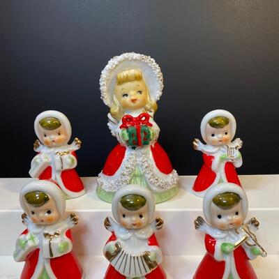 Lot 396: Vintage Christmas Angels (Lefton, Japan, and More)