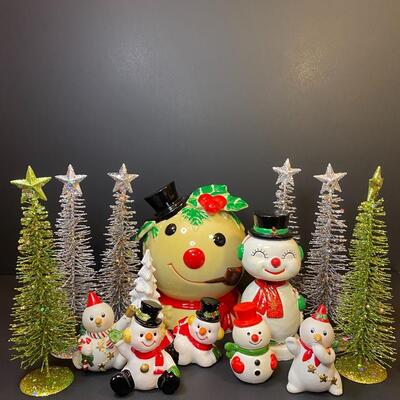 Lot 398: Vintage Snowman Bank and More
