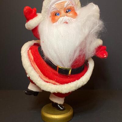 Lot 480: Vintage Christmas