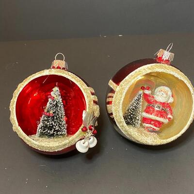 Lot 480: Vintage Christmas
