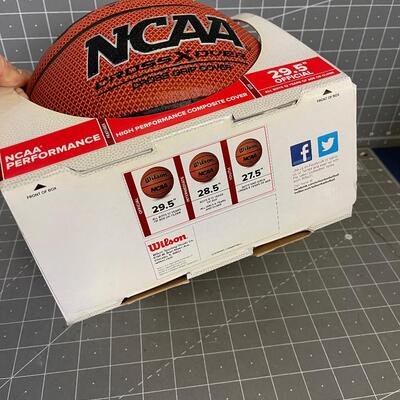 Wilson NCAA Official Basket Ball NEW 