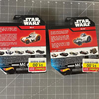 2 Star Wars Hot Wheels Robots 