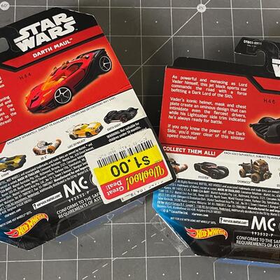 2 Star Wars Hot Wheels  Darth Vader and Darth Mull