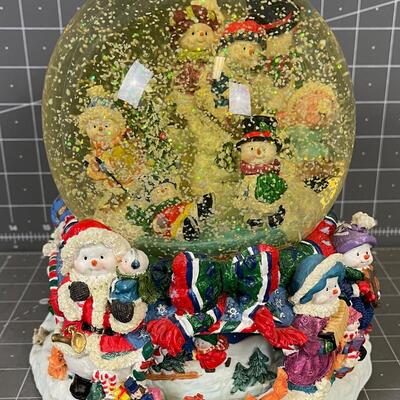 Christmas Big Snow Globe that is musical 