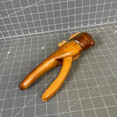 OLD WOMAN Nutcracker