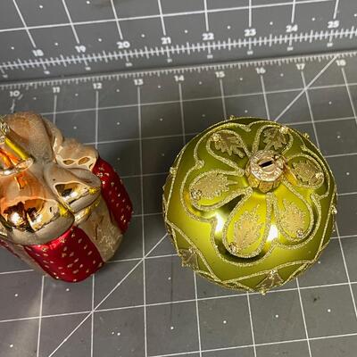 Gift Box & Lime /Gold Designer Bulb