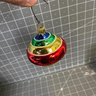 (4) Top Shaped Bulbs Vintage 3 Small Marked Pier One