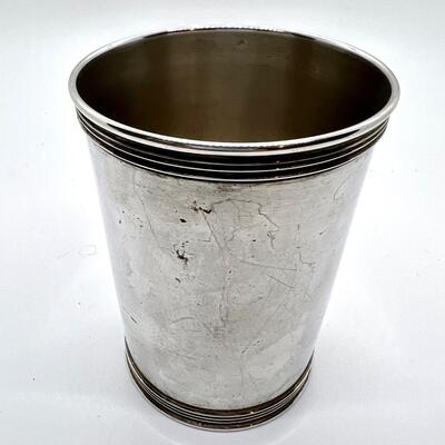 LOT 18 - Sterling Silver Cup - 122 Grams - Ince / Probert Estate