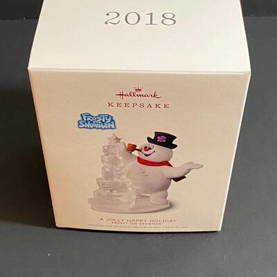 Lot 471: Hallmark Frosty the Snowman Collection