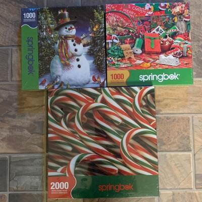 Lot 444: New Springbok Christmas Puzzles (Great Gifts!)