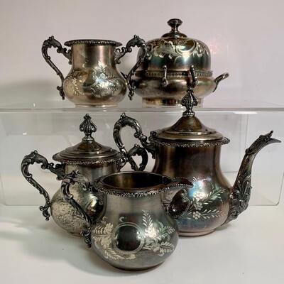 Lot 496: Vintage Ornate Forbes Silver Co. & Barbour Silver Co. Tea Set