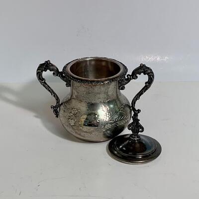 Lot 496: Vintage Ornate Forbes Silver Co. & Barbour Silver Co. Tea Set