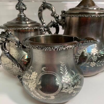Lot 496: Vintage Ornate Forbes Silver Co. & Barbour Silver Co. Tea Set