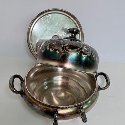 Lot 496: Vintage Ornate Forbes Silver Co. & Barbour Silver Co. Tea Set