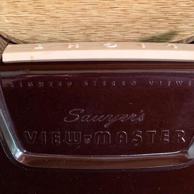 Lot 498: Vintage Sawyer View Master, Reels and More