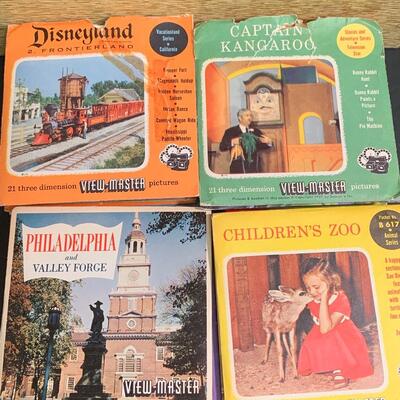 Lot 498: Vintage Sawyer View Master, Reels and More