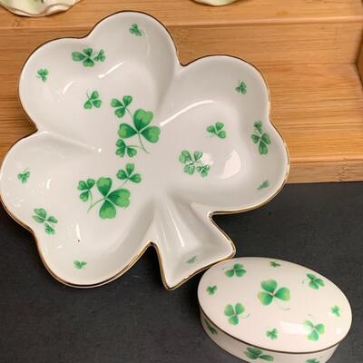 Lot 197: Vintage Lefton, Irish Figurines, and Trinket Box