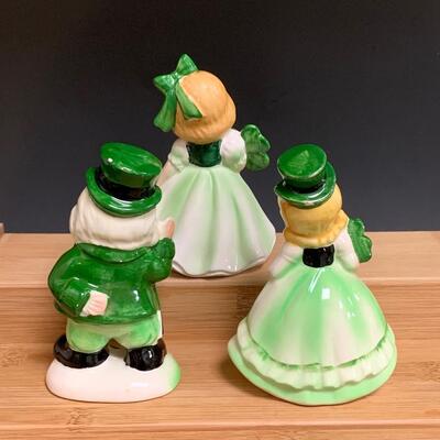 Lot 197: Vintage Lefton, Irish Figurines, and Trinket Box