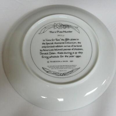 Cone For Two Plate, #7975D, 5th In Special Moments Collection, 1990