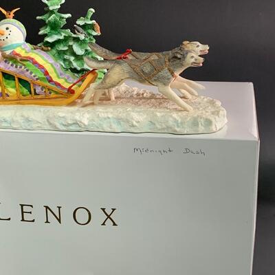 Lot 353: Lenox "Midnight Dash" Sculpture