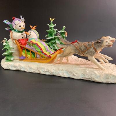 Lot 353: Lenox "Midnight Dash" Sculpture
