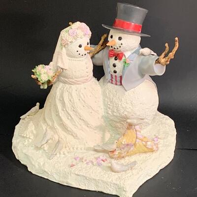 Lot 357 Lenox Winter Wedding Sculpture