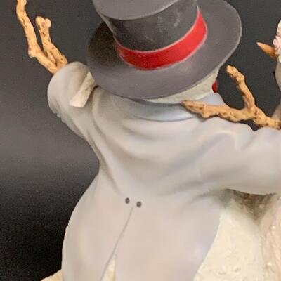 Lot 357 Lenox Winter Wedding Sculpture