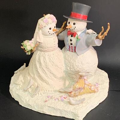 Lot 357 Lenox Winter Wedding Sculpture