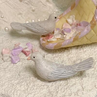 Lot 357 Lenox Winter Wedding Sculpture