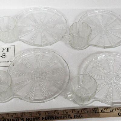 4 Sets Vintage Jeanette Dew Drop Snack Trays and Cups