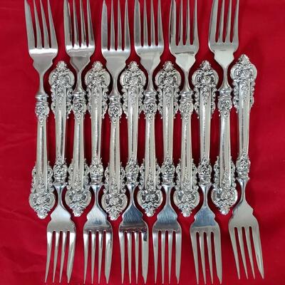 Wallace Grande Baroque Sterling Silver Flatware 177 Pieces