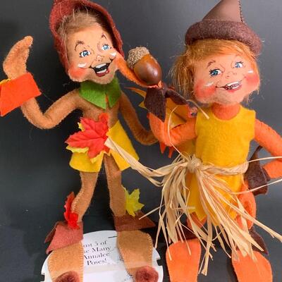 Lot 373 Annalee Dolls All Year Round Holidays