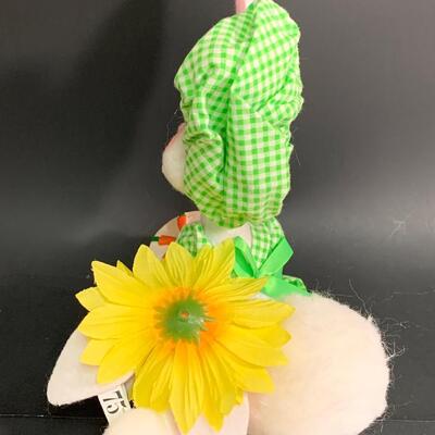 Lot 373 Annalee Dolls All Year Round Holidays