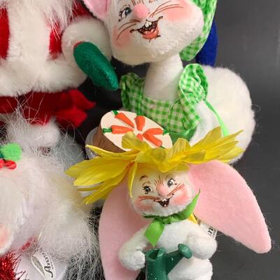 Lot 373 Annalee Dolls All Year Round Holidays