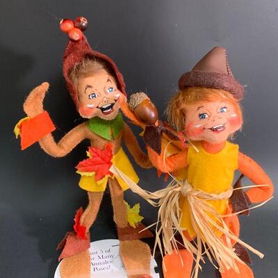 Lot 373 Annalee Dolls All Year Round Holidays