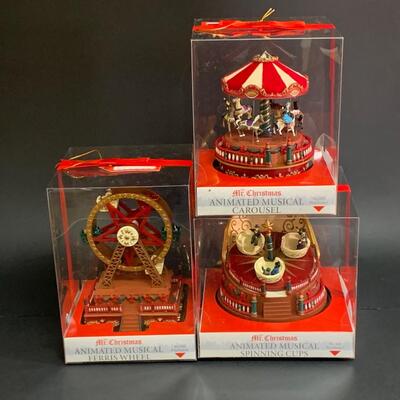 Lot 374 Mr. Christmas Animated Musical Decorations