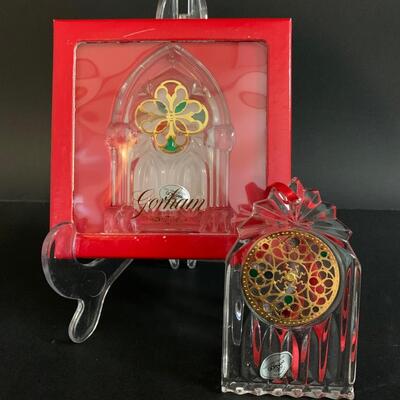 Lot 454: Vintage Gorham Crystal "Stained Glass Cathedral Window" Ornaments