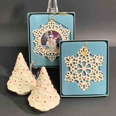 Lot 455: Lenox Ornaments and Jeweled Trees