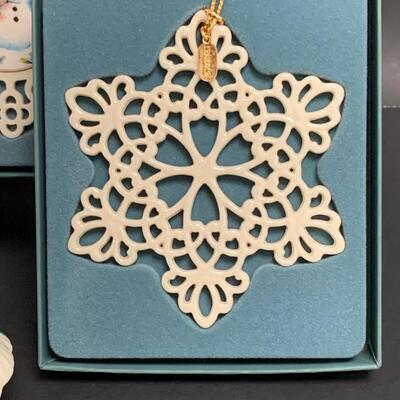 Lot 455: Lenox Ornaments and Jeweled Trees