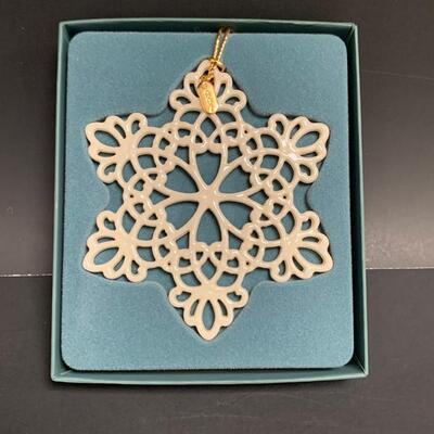 Lot 455: Lenox Ornaments and Jeweled Trees