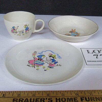 Vintage Childs Dishes Nursery Rhyme, WG&R Store Advertising