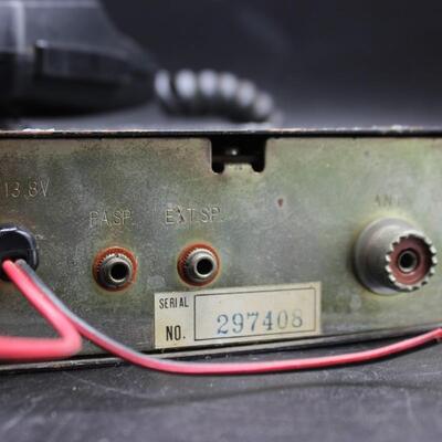 Vintage Royce 23 Channel Mobile CB AM Radio 1-600B with Microphone