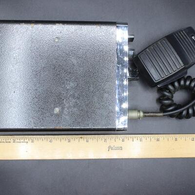 Vintage Royce 23 Channel Mobile CB AM Radio 1-600B with Microphone