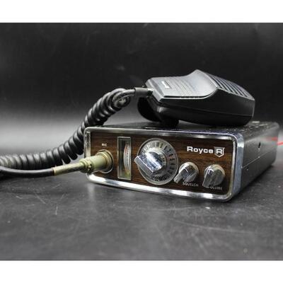 Vintage Royce 23 Channel Mobile CB AM Radio 1-600B with Microphone