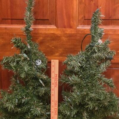 Lot 511: Pair of Pre-Lit Porch or Fireplace Trees in Urns