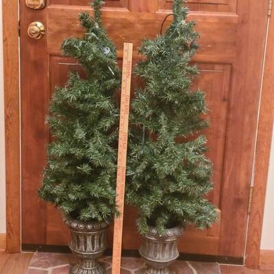Lot 511: Pair of Pre-Lit Porch or Fireplace Trees in Urns