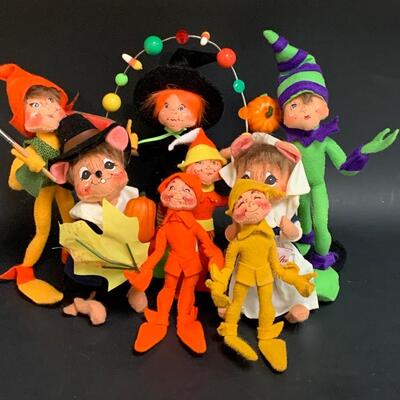 Lot 370 Vintage Annalee Holiday Collection