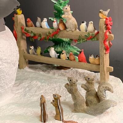Lot 365: Lenox  Symphony In Snow Sculpture