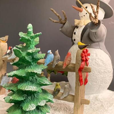 Lot 365: Lenox  Symphony In Snow Sculpture